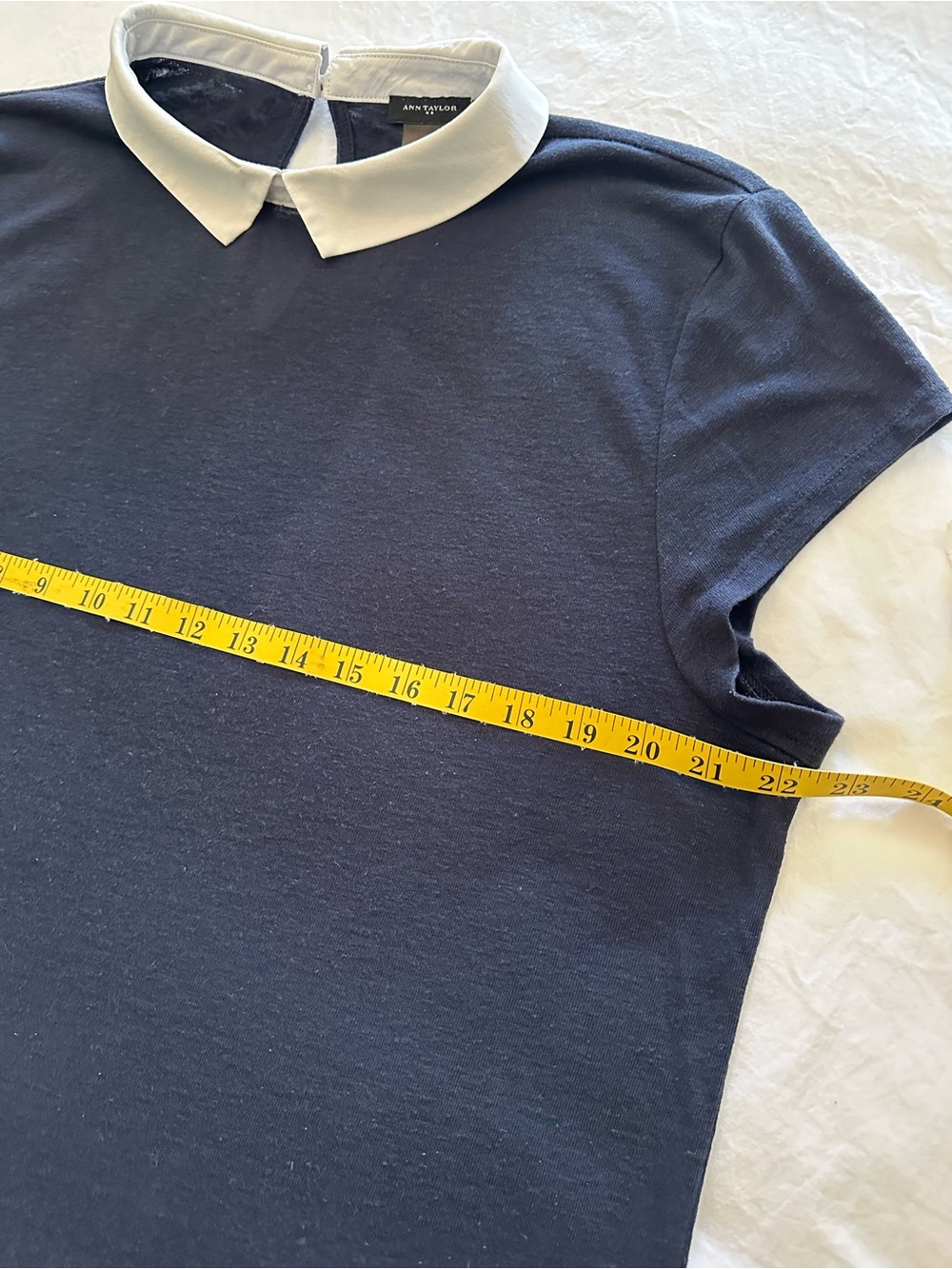 Ann Taylor Navy Tee with White Peter Pan Contrast Collar, size XL - Picture 6 of 9